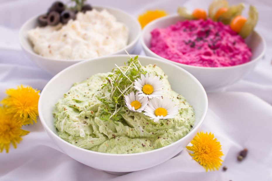 Kraeuter Blueten Topfen vegan