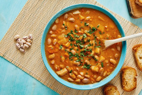 Serbische Bohnensuppe